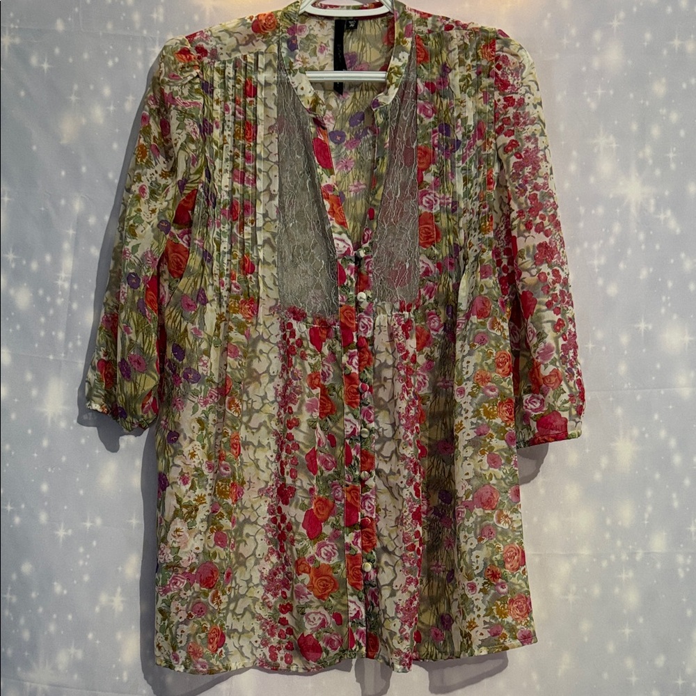 Floral Button-Front Women’s Top with Lace Panel - Pink & Green